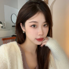 Lindos y lindos aretes de arcoíris