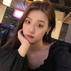 Pendientes de mariposa hueca