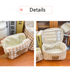 Süße Schminktasche mit Bärenmotiv