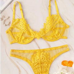 Sexy Lace Three-Point Bralette Set