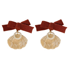 Pendientes de concha y perla en forma de corazón