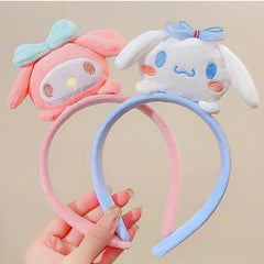 Süßes dreidimensionales Puppenstirnband
