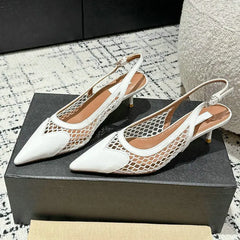 High Sense Design Hollow Back Trip Belt Shallow Mouth Pumps
