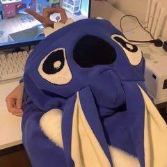 Fleece-Sweatshirt mit Cartoon-Stich