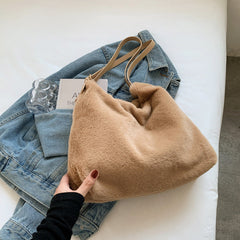 Plüsch-Umhängetasche