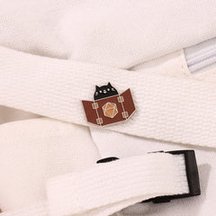 Lindo broche de gato negro para biombo plegable