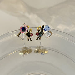 Pendientes de jungla de primavera en el país de las maravillas