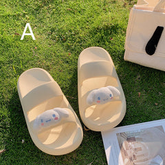 Pantuflas suaves de anime de verano