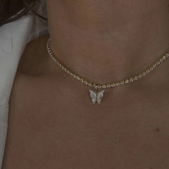 Gargantilla retro de mariposa con diamantes de imitación