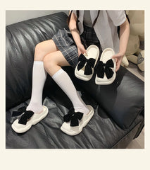 Pantuflas vintage con lazo