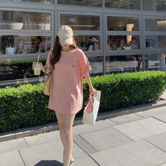 Camiseta rosa de verano con sonrisa