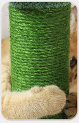 Árbol para gatos con flores