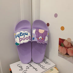 Pantuflas de verano con dibujos animados