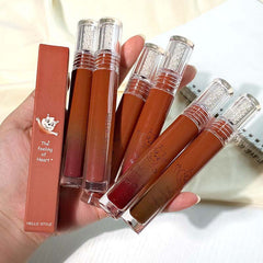 Brillo de labios con lentes perlados Hello Style