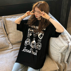 Camiseta holgada con estampado vintage