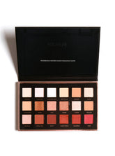 Paleta de sombras de ojos con purpurina de diamante mate de 18 colores