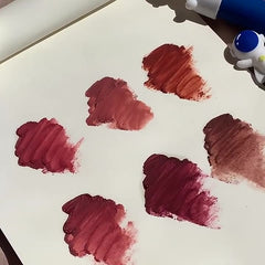 Brillo labial de astronauta lindo