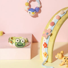 Collar de cuello de gato tejido con lana de algodón y leche