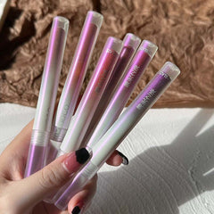 Brillo labial ligero y fino Mirror