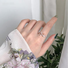 Anillo ajustable para el meñique con flor kawaii