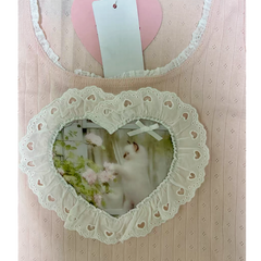 Top coqueta con apliques de corazón dulce