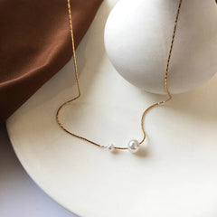 Collar de perlas sencillo