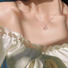 Collar de corona de la suerte con mariposa