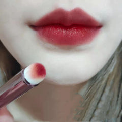 Pincel labial multiusos portátil