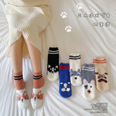 Bodensocken mit Cartoon-Hunden