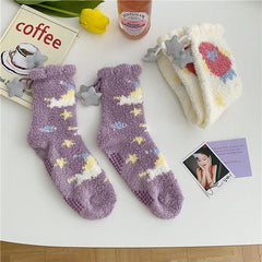 Herzförmige rutschfeste Bodensocken