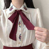 Camisa de gasa con bordado floral de estilo vintage de Celestia