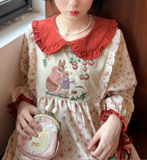 Vestido Goblincore Cottagecore de Rabbit's Strawberry Garden con bordado