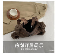 Star Trim Tote Bag Fluffy