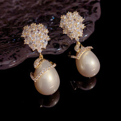 Champagne Pearl Earrings