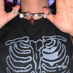 Gargantilla gótica con cruz de perlas Opiumcore