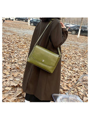 Retro One Shoulder Large Capacity Cross Body Shoulder Bag
