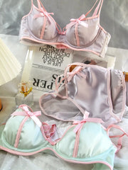 Pastellfarbenes Coquette Dessous-Set