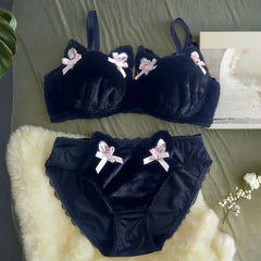 Weiches Kawaii-Dessous-Set mit Kätzchen und Schleife