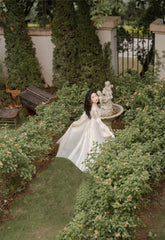 Vestido romántico de cola larga Royalcore de Secret Love Ceremony