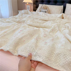 3/4Pcs Princess Style Floral Lace Bedding Set
