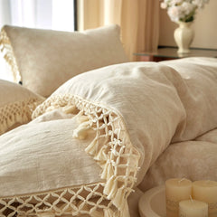 20% Linen and 80% Cotton Flowers Jacquard With Fringe Bedding Set