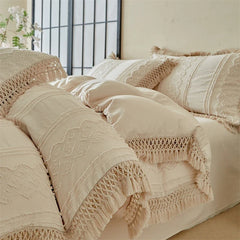 Large Tassel Style Bedding Set