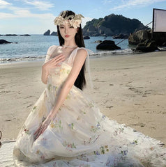 Vestido maxi de hada de tul con malla bordada de pétalos de mar
