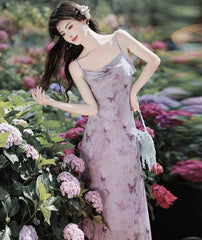 Vestido etéreo de mariposa violeta con efecto hada