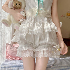 Pantalones cortos lolita con encaje y volantes
