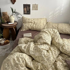 Vintage Floral Bedding Set