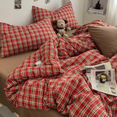 Vintage Double Sided Red Plaid Bedding Set