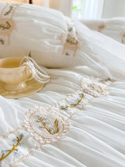 4/6Pcs Vintage French Pleated Pastoral Style Lace Ruffles Embroidery Bedding Set