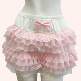 Shorts bombachos con volantes estilo coqueta