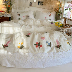 3/4Pcs Korean Princess Style Floral Embroidered Towel Bedding Set